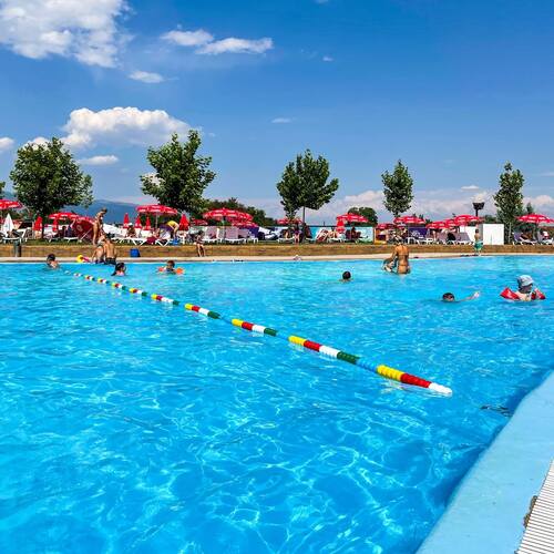 τελευταία εταιρεία περί Το Aqua Park Pejë ∙ ∙ 40,000 τετραγωνικά μέτρα Πάρκο Νερού στο Κοσσυφοπέδιο ∙ Vison Waterparks