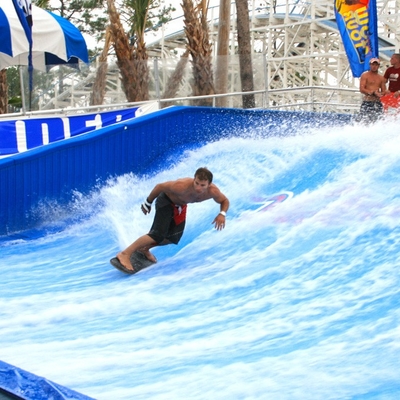 Το λούνα παρκ οδηγά Skateboard ιστιοσανίδων για τον ενιαίο, προσομοιωτή σερφ για το πάρκο Aqua