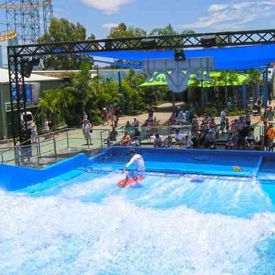 Δύο νέα έλξη νερού γύρου νερού Surfers Flowrider για ανακουφισμένος