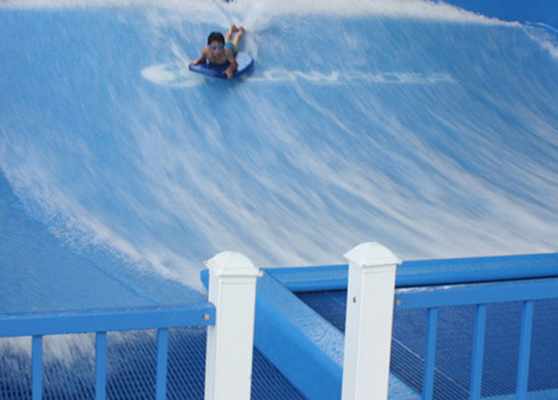 Καινοτομία Flowrider ξενοδοχείων πάρκων νερού cOem που κάνει σερφ μιμένος τον εξοπλισμό μηχανών για το λούνα παρκ