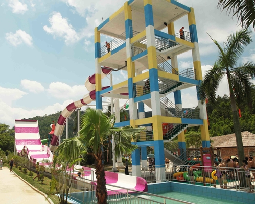 Γιγαντιαίο φίμπεργκλας Waterslides πισινών διέγερσης εξοπλισμού πάρκων Aqua για τους ενηλίκους