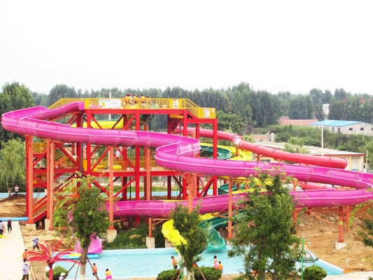 Άσπρη φωτογραφική διαφάνεια πάρκων Aqua χρώματος, εσωτερικές φωτογραφικές διαφάνειες νερού φίμπεργκλας οικογενειακού παιχνιδιού 6m ύψος για το πάρκο νερού