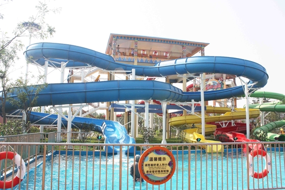 Ο ζωηρόχρωμος εξοπλισμός πάρκων Aqua, μεγάλες φωτογραφικές διαφάνειες νερού πάρκων νερού συνήθειας FPR ΓΙΑ το νερό καθαρίζει