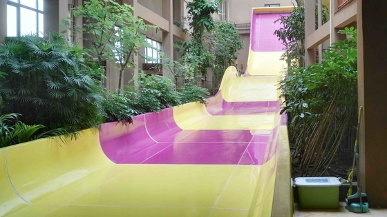 Γιγαντιαίο φίμπεργκλας Waterslides πισινών διέγερσης εξοπλισμού πάρκων Aqua