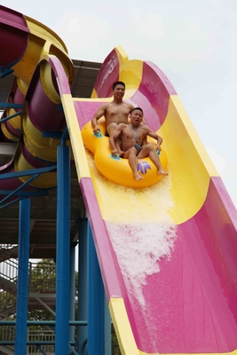 Γιγαντιαίο φίμπεργκλας Waterslides πισινών διέγερσης εξοπλισμού πάρκων Aqua