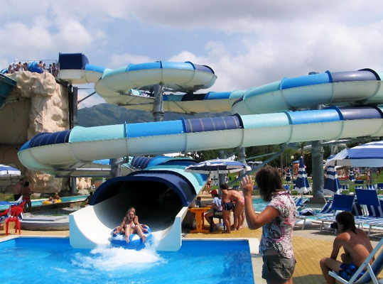 φωτογραφικές διαφάνειες νερού των μεγάλων Aqua παιχνιδιού νερού πάρκων παιδιών εξοπλισμού με το παλτό πηκτωμάτων Ashland/DSM