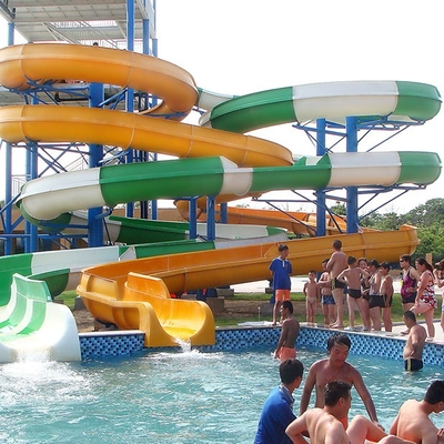 Ο εξοπλισμός Waterpark, ανοικτή/στενή σπειροειδής φωτογραφική διαφάνεια φίμπεργκλας, νερό συνήθειας γλιστρά το ύψος 11m
