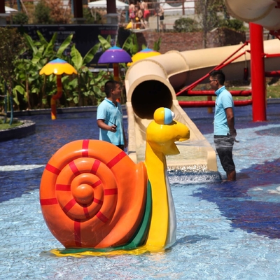 Εμπορικό παιδικών χαρών παιχνίδι Aqua ψεκασμού σαλιγκαριών ψεκασμού εξοπλισμού αστείο