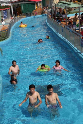 Γίγαντα Lazy River πισίνα Πωλικός Lazy River εξοπλισμός για την οικογένεια