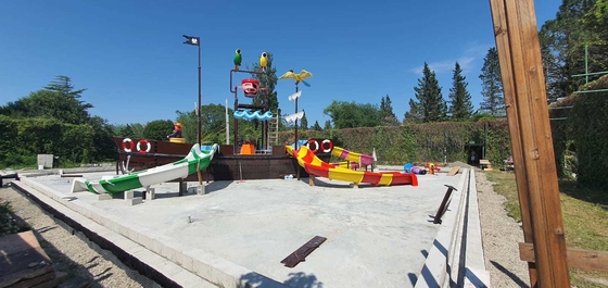 Προσαρμοσμένα υαλοπλαστικά Vison Βάρκα Υδάτινα πάρκα εργοστάσιο εξοπλισμού διαδρόμου